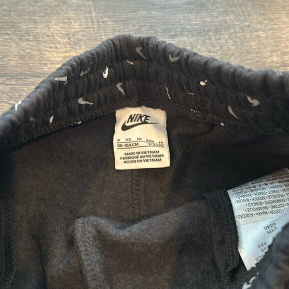 Nike Size 4 Black Swoosh Sweatpant Joggers - Picture 5 of 8